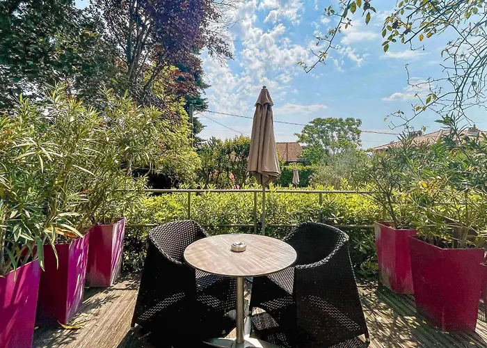 Villa Elisa M